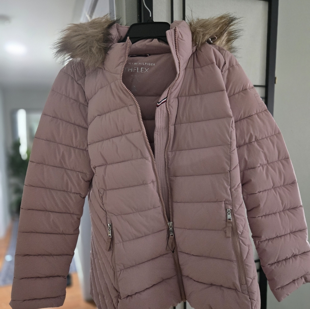 Women's Pink Puffer Jacket with Faux Fur Hood - Picture 2 of 10
